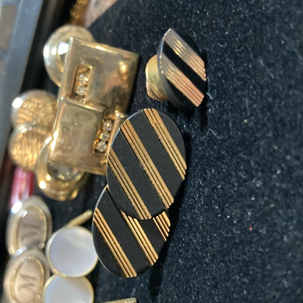 12 sets cuff  links plus…. - Picture 6 of 16